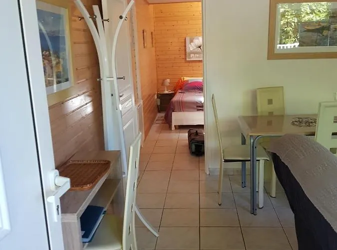 Gîte Mercues Hébergement de vacances Mercuès