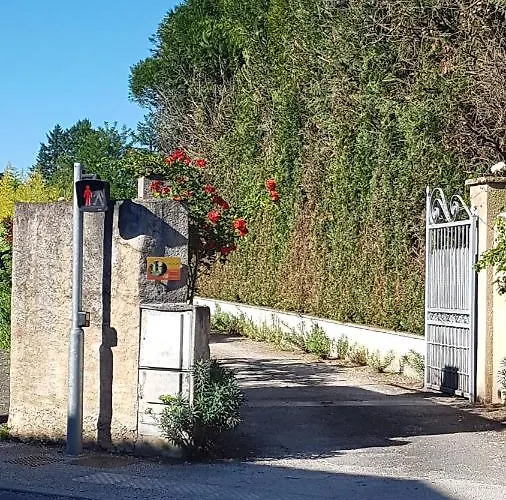 Gîte Mercues Hébergement de vacances Mercuès