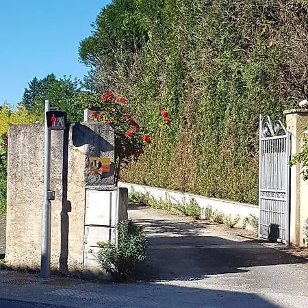 Gite Mercues Semesterbostad Mercuès